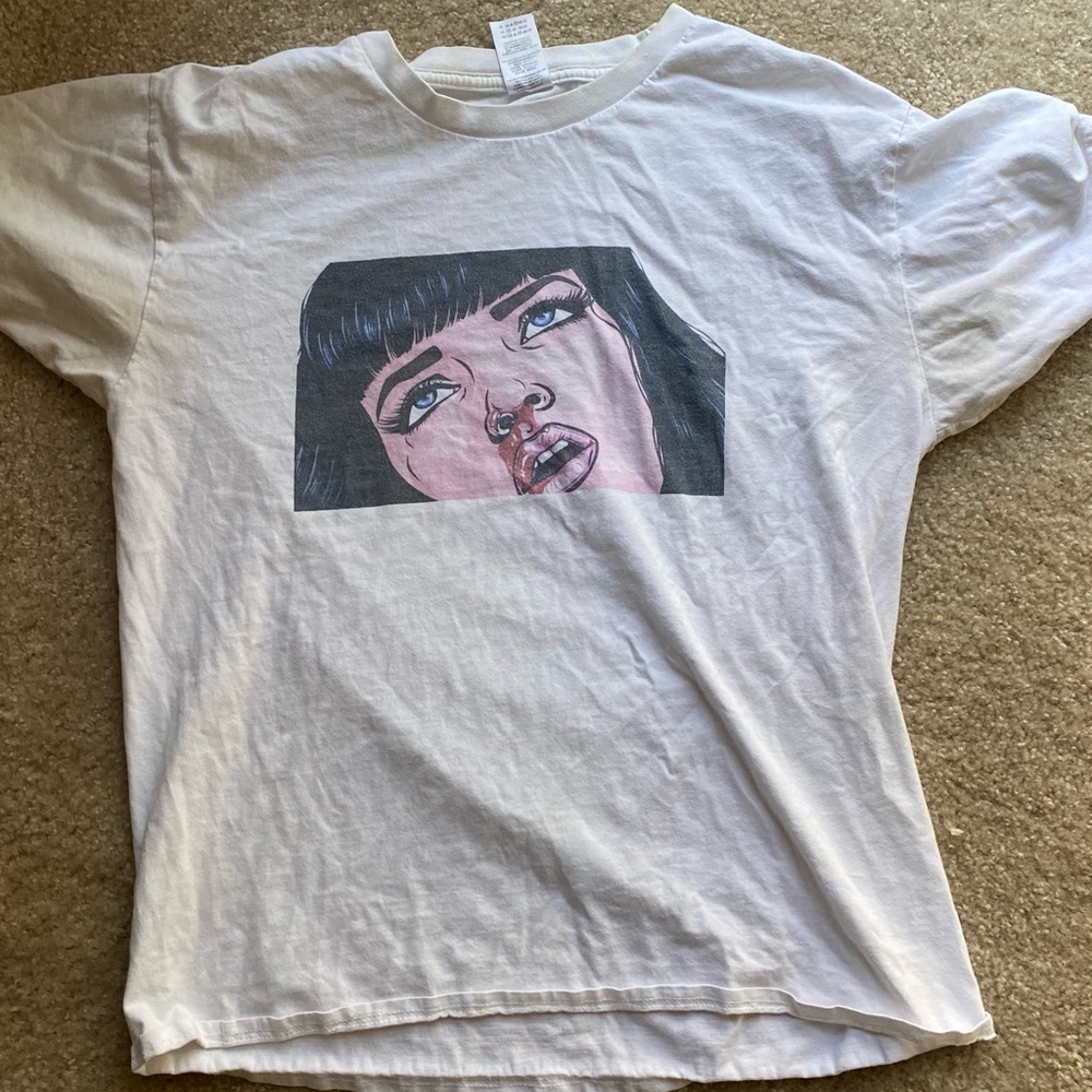 men's M Pulp Fiction Mia Wallace T-Shirt